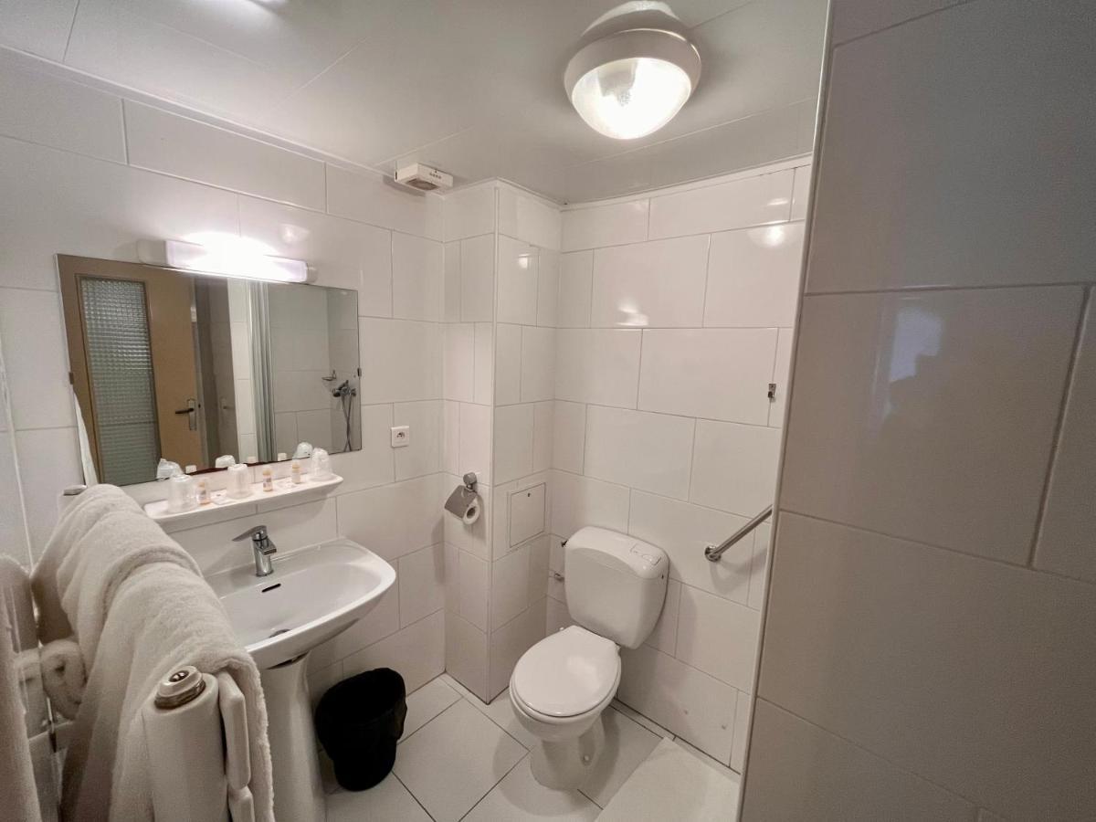 Hotel Tiquetonne Париж Екстер'єр фото